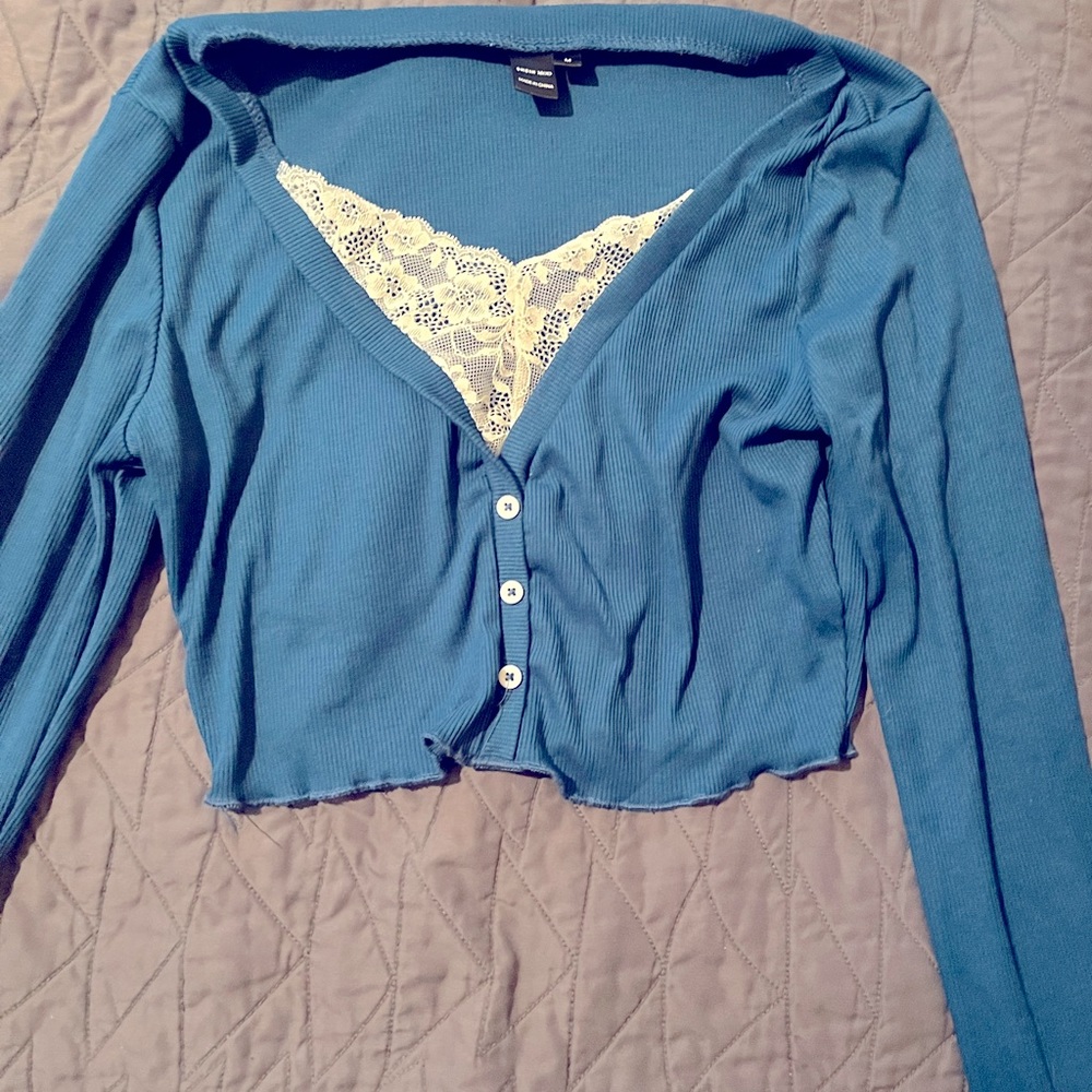 SHEIN Mod Crop Top Lace Inset